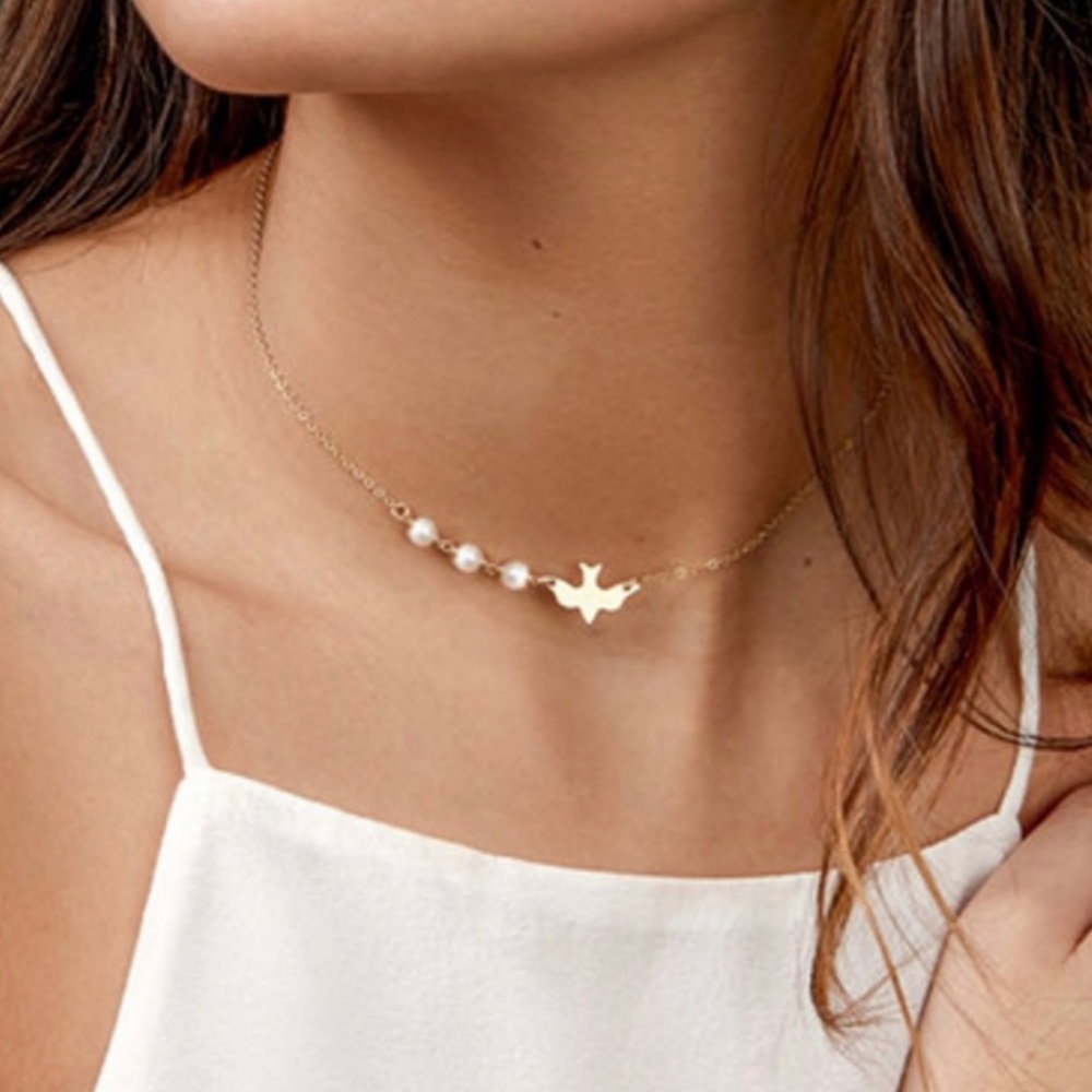 Necklace Short Gold Color Bird Dove Pearl's Boho